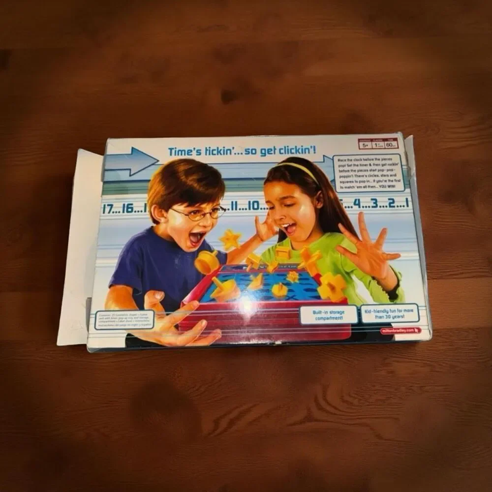 2006 Milton Bradley Strategy Game Perfection COMPLETE